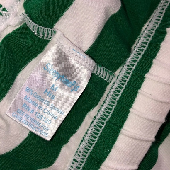 Sleepy time His green & white Christmas pajamas - Picture 3 of 3